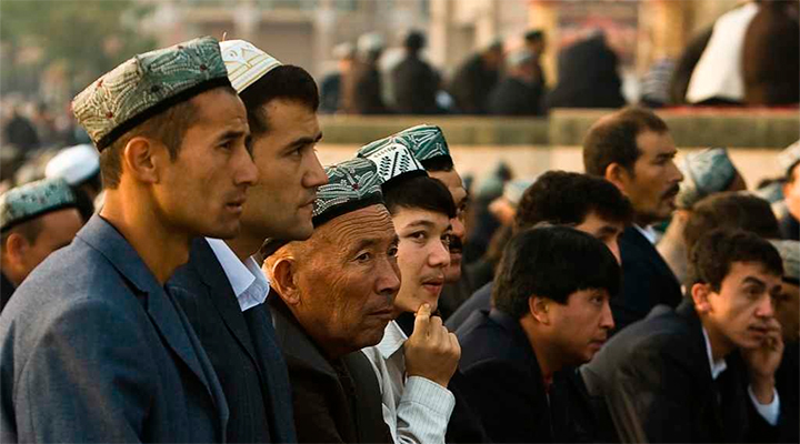ВОЙНА С ИСЛАМОМ. Китайские коммунисты создали концлагеря для уйгур, чтобы отучить их от Ислама