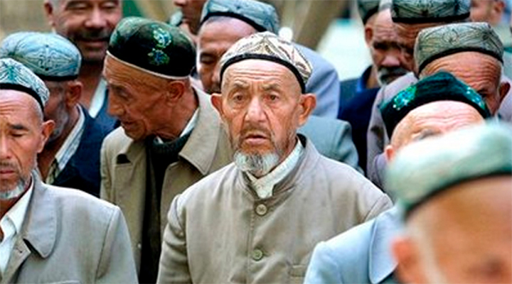 ВОЙНА С ИСЛАМОМ. Более 1 млн. китайских коммунистов вселят в семьи мусульман уйгур для «перевоспитания»