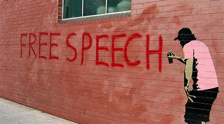 МИФ О «ХОЛОКОСТЕ». Атака  на свободу слова в Америке