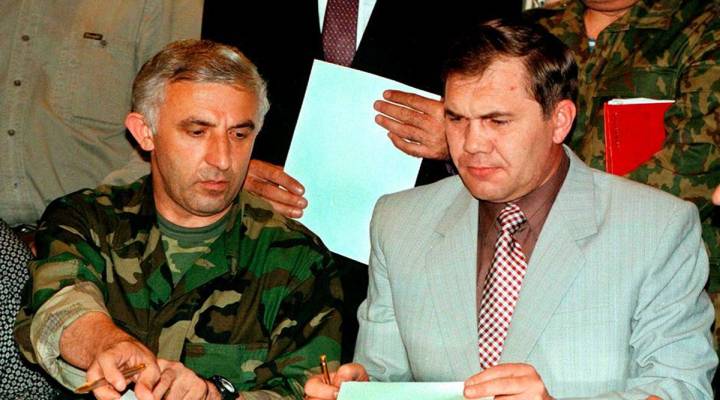 ЗНАЙ СВОЮ ИСТОРИЮ. 30 лет назад были подписаны Хасавюртовские соглашения между ЧРИ и Россией 